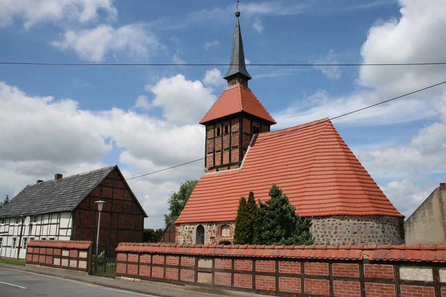 Kirche in Klein Ballerstedt