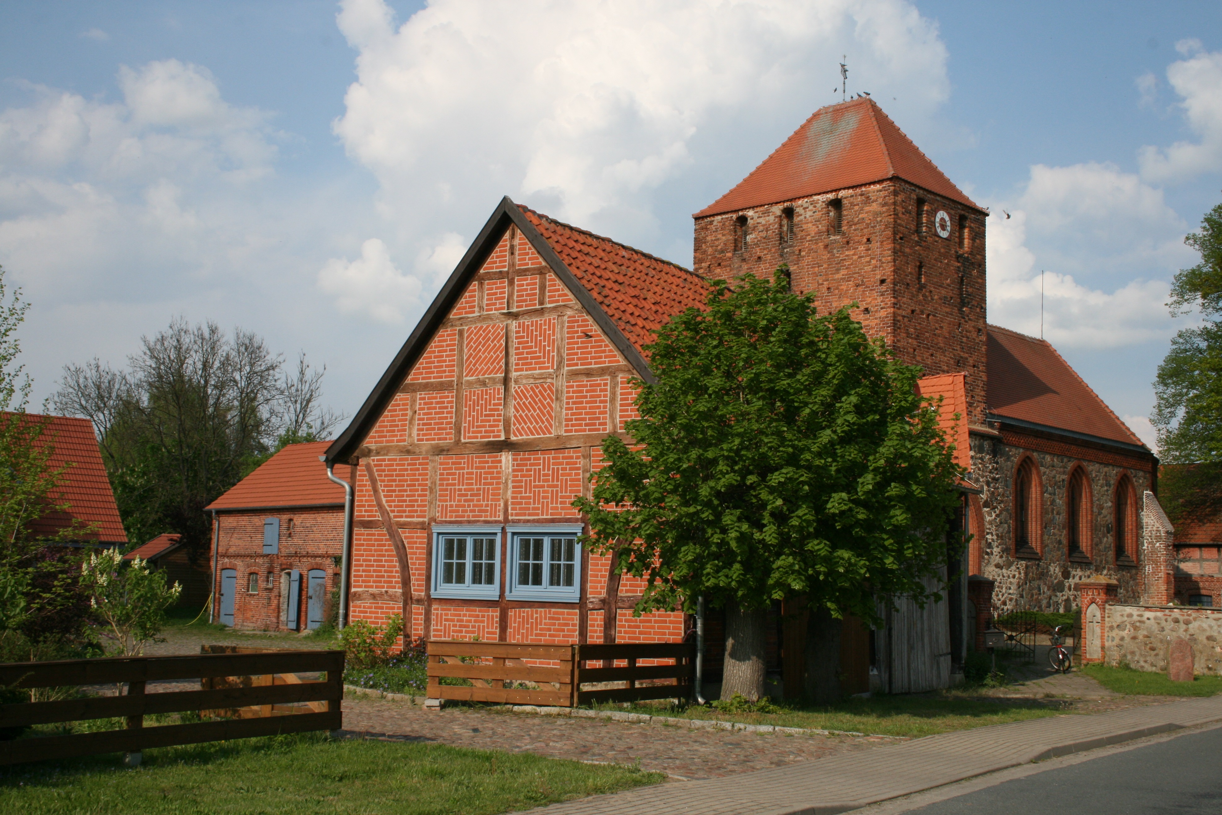 Kirche in Zedau