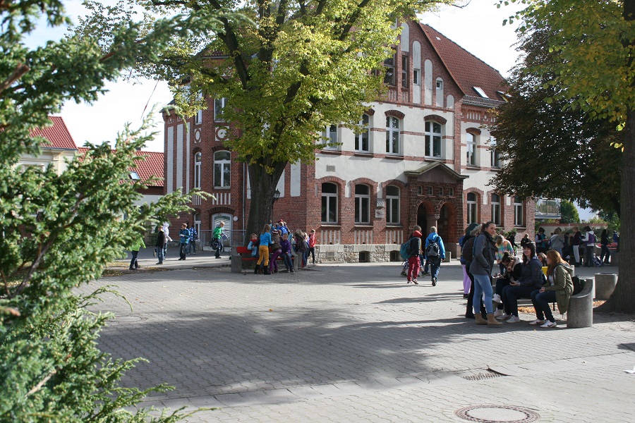Ehemalige Seminarübungsschule, heute C-Gebäude des Gymnasiums